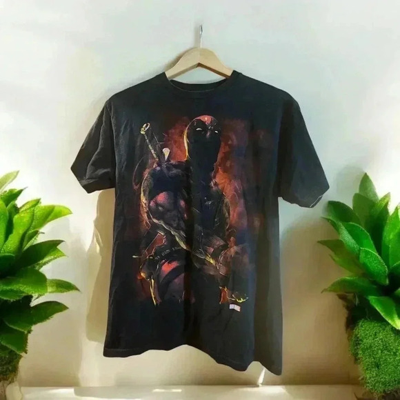 Marvel Deadpool Mens Medium Color Black Short Sleeve Graphic Crew Neck T Shirt - Picture 1 of 3